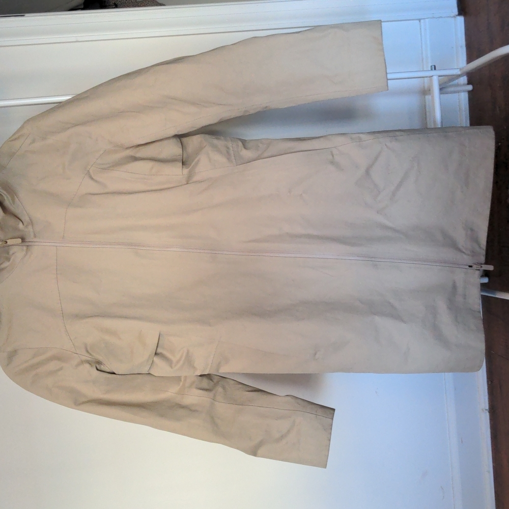 Lululemon rain jacket